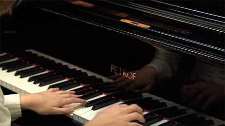Hudební talenti z Trutnova se nevzdávají - ani dvanáctiletý klavírista Pavel Pejchal